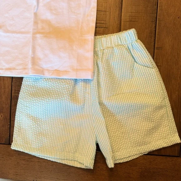 Stitchy Fish Seal Pals White and Green Matching Set - Picture 3 of 3